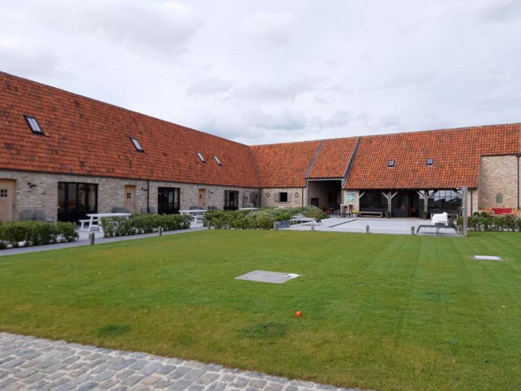 Vakantiehoeve 'T Goed Ter Leeuwen De Haan Exterior foto