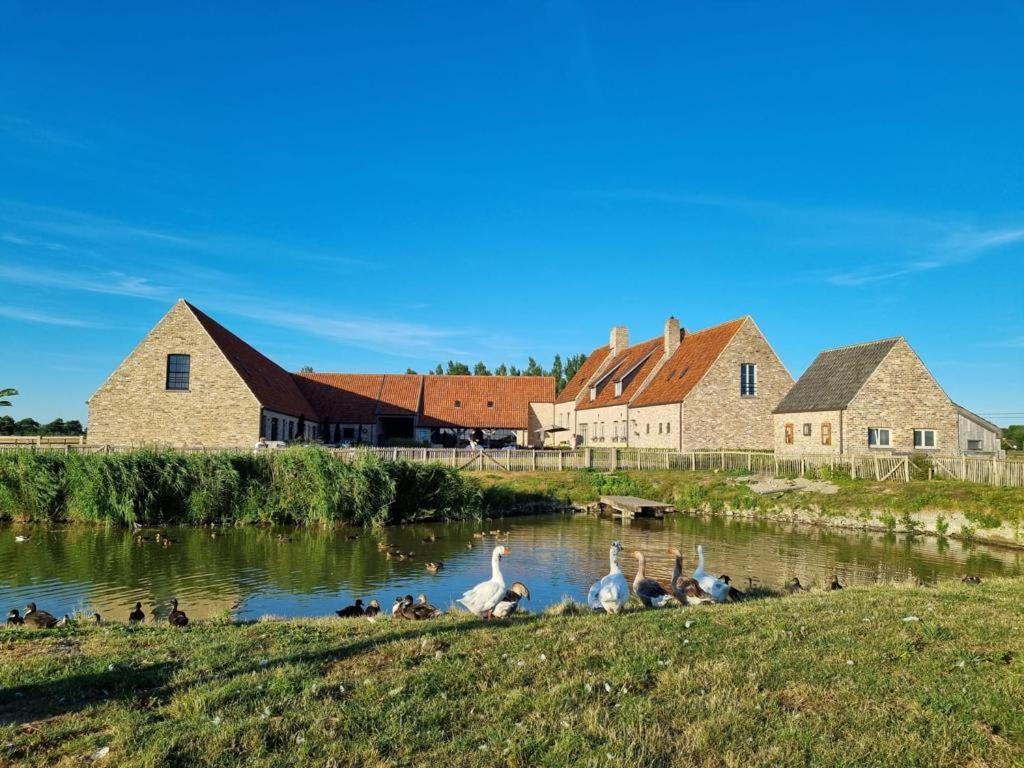 Vakantiehoeve 'T Goed Ter Leeuwen De Haan Exterior foto